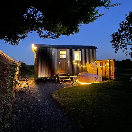 Vila Sheelin Huts Blue, Hot-Tub Available From 1St April Until 1St November Cavan Exteriér fotografie