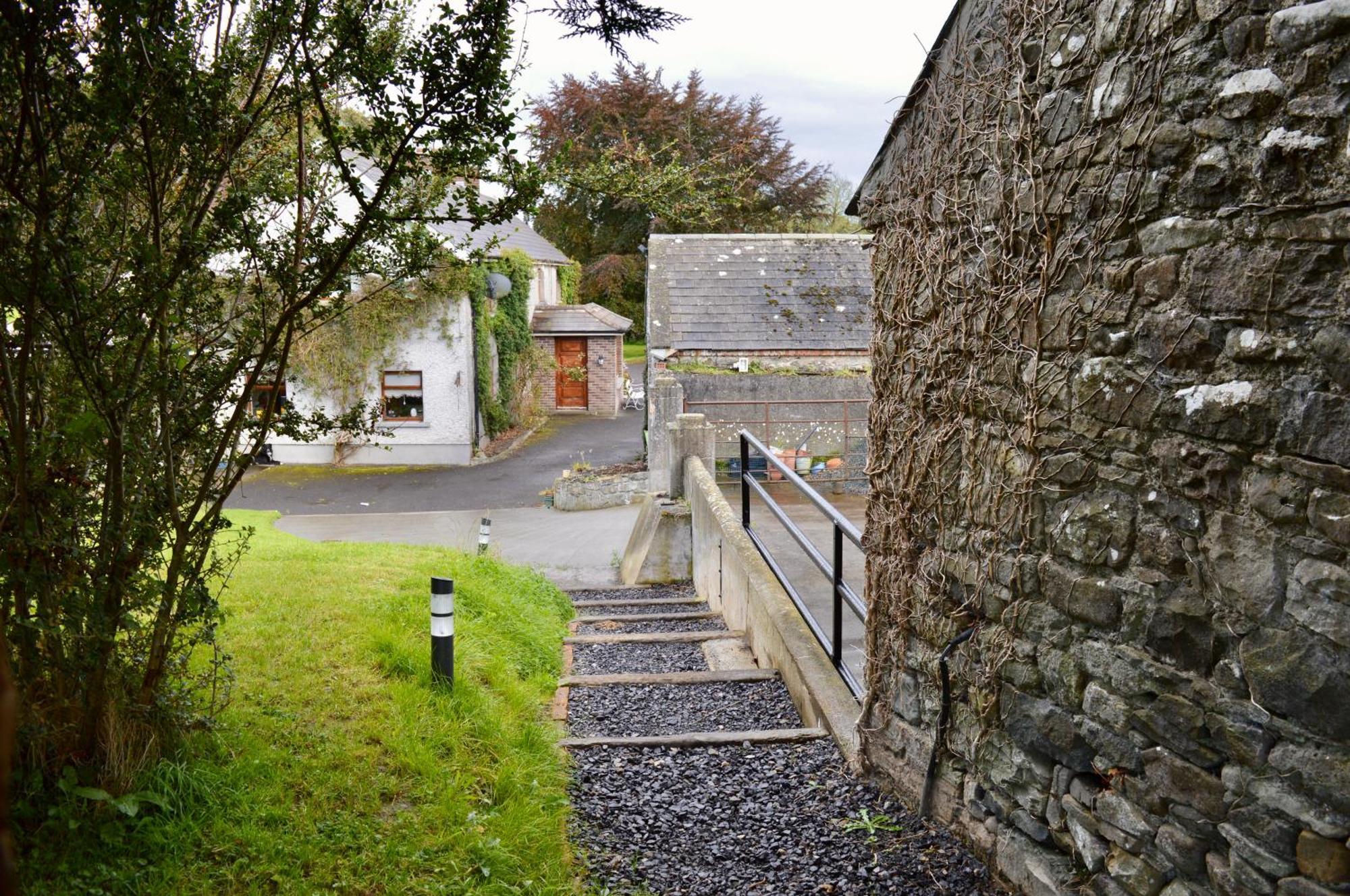 Vila Sheelin Huts Blue, Hot-Tub Available From 1St April Until 1St November Cavan Exteriér fotografie